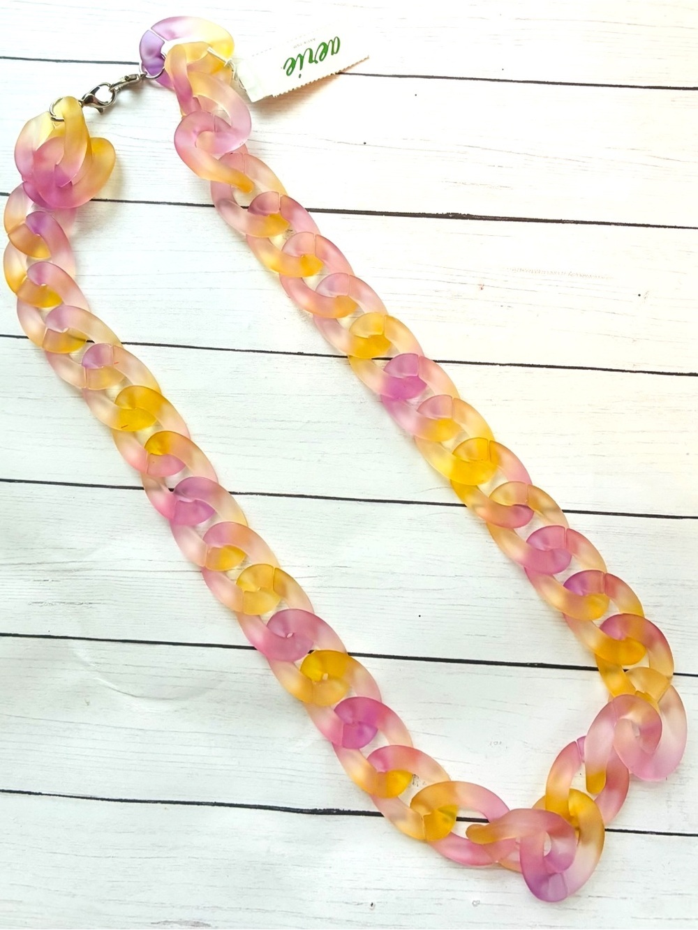 NEW NWT Aerie Chunky Acrylic Lavender Yellow Link Statement Necklace $15.85 Tag